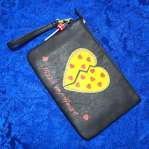 BJ "Pizza My Heart" Large Pouch/Wristlet - Picture 1 of 5
